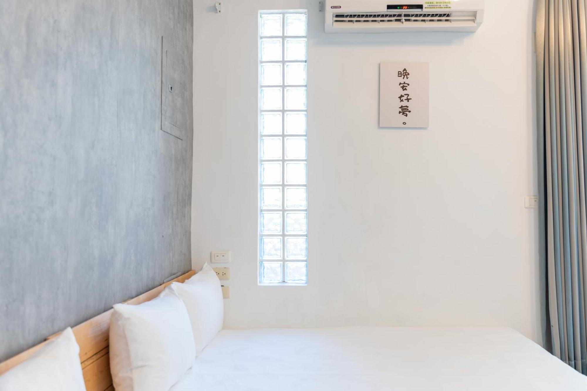 Moonlit Corner Apartment Taitung Exterior photo